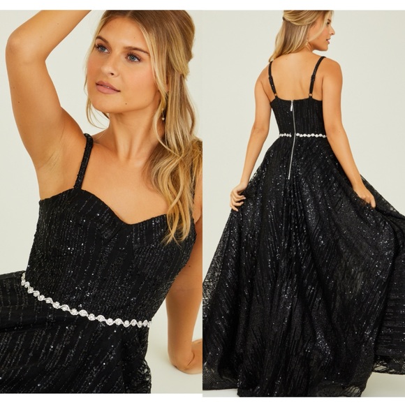 NEW Altar’d State Black Sequin Gown size small - Picture 3 of 3